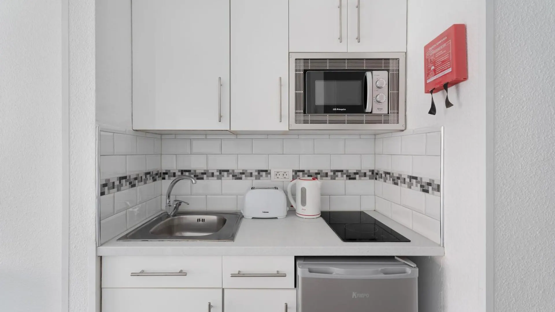 Estupendo Estudio En Castle Harbour Los Cristianos  Apartament